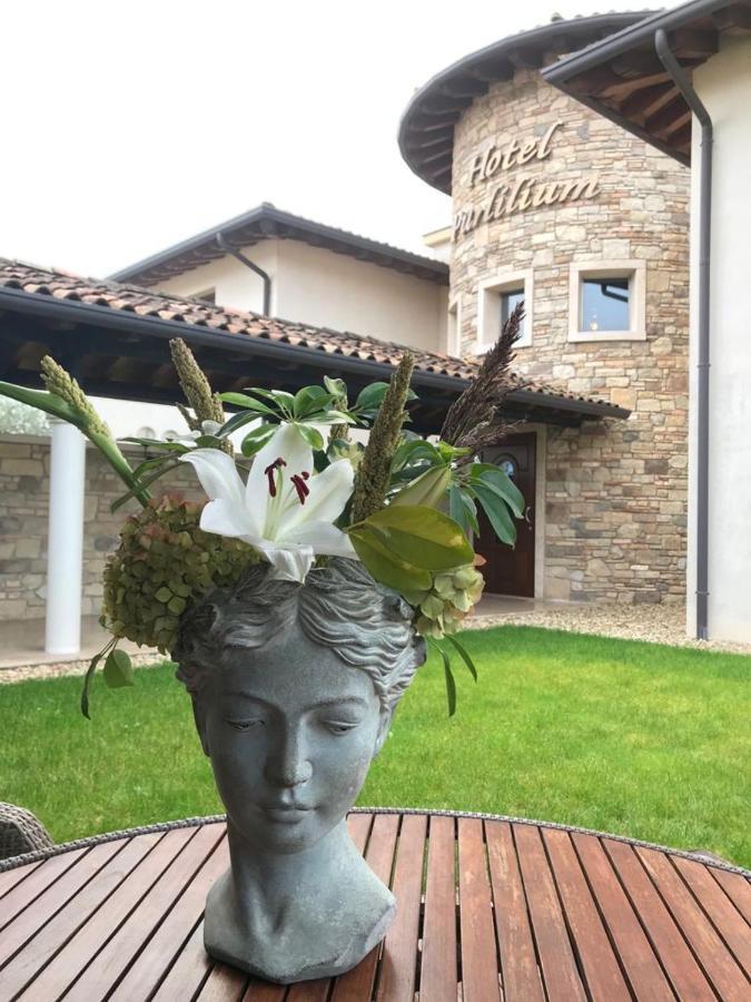 Hotel Purlilium Porcia ภายนอก รูปภาพ